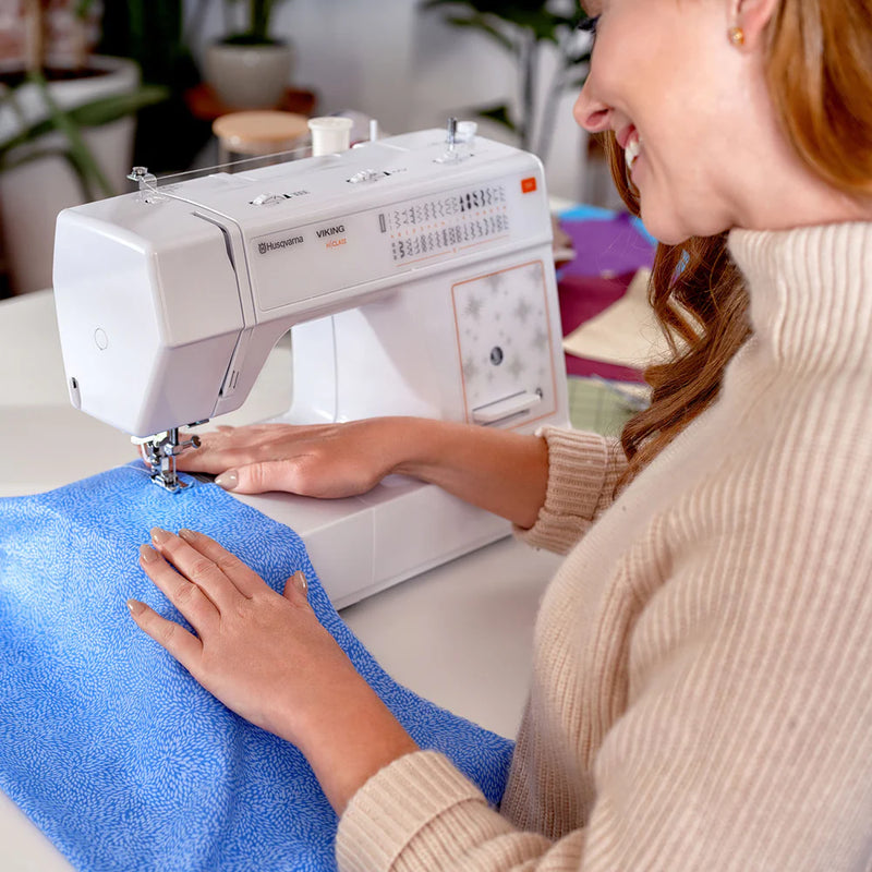 Load image into Gallery viewer, Husqvarna E20 Sewing Machine