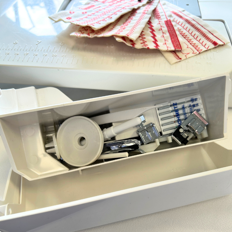 Load image into Gallery viewer, Janome DXL 603 *Pre-Owned*