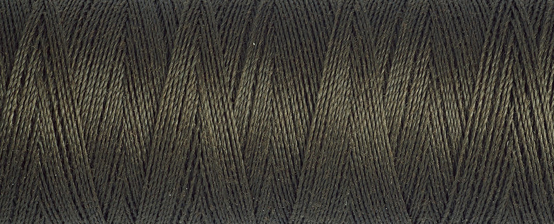 Load image into Gallery viewer, Gutermann Sew All Thread 100m shade 673