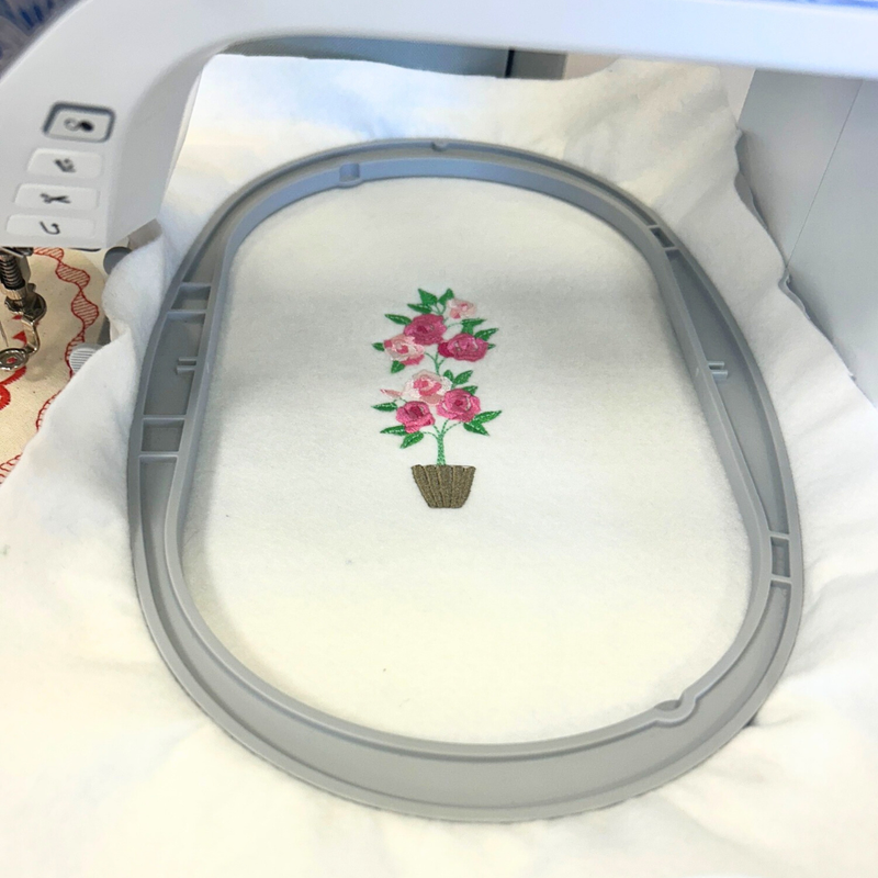 Load image into Gallery viewer, *Pre-Owned Bernina B790 Special Edition (Peacock)