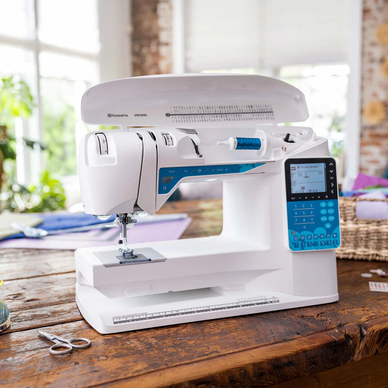 Load image into Gallery viewer, Husqvarna Opal 650 Sewing Machine