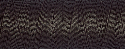 Load image into Gallery viewer, Gutermann Sew All Thread 100m shade 671