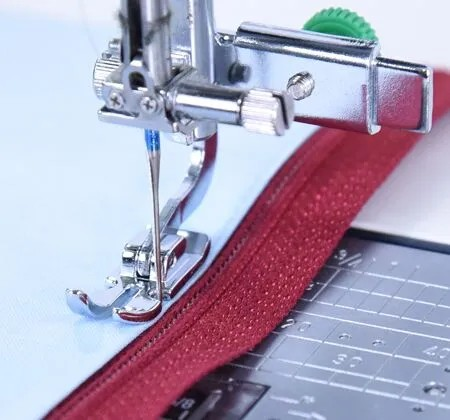 Load image into Gallery viewer, Janome Adjustable Zipper Foot/Piping Foot