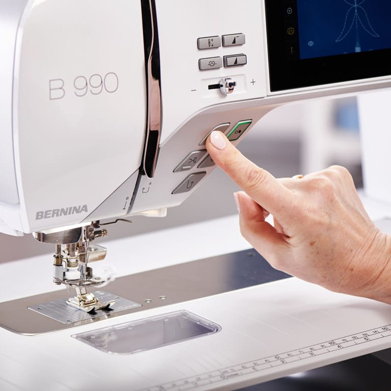Load image into Gallery viewer, Bernina 990 - Sewing, Quilting & Embroidery Machine