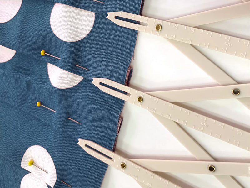 Load image into Gallery viewer, Sewing / Button Gauge