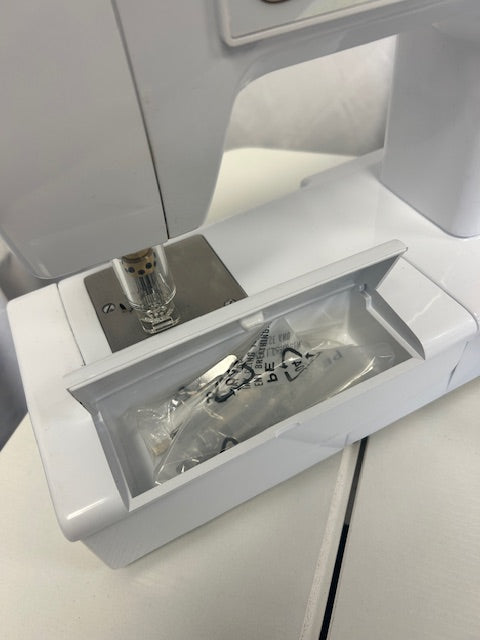 *Pre-Owned* Babylock Embellisher EMB12