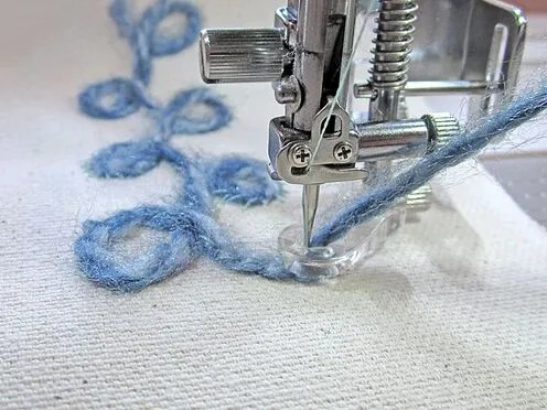 Load image into Gallery viewer, Janome Free Motion Couching Foot