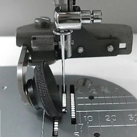 Load image into Gallery viewer, Janome HD Roller Foot