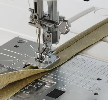 Load image into Gallery viewer, Janome Piping Foot