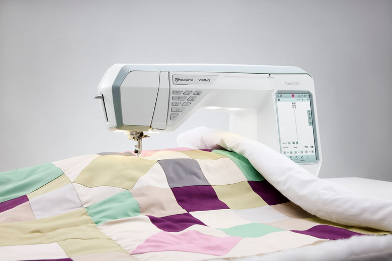 Load image into Gallery viewer, Husqvarna Viking Topaz 55Q Sewing and Quilting Machine