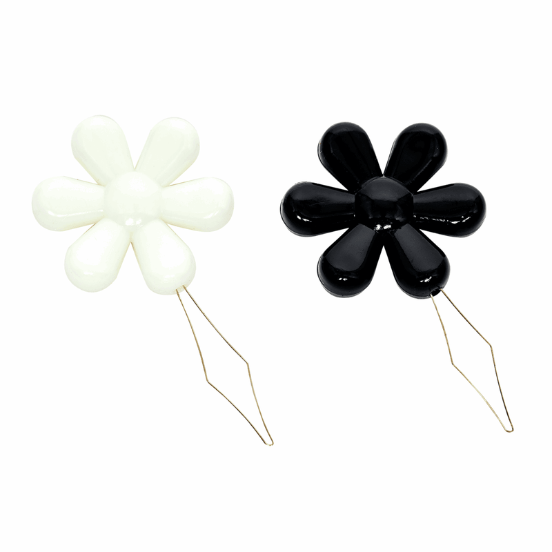 Load image into Gallery viewer, Hemline Gold Needle Threader: Flower: 2 Pieces