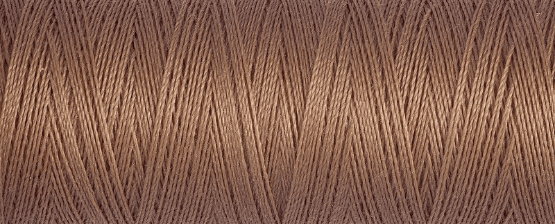 Load image into Gallery viewer, Gütermann Sew All Thread 100m shade 444