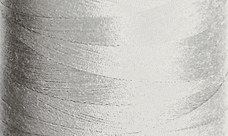 Load image into Gallery viewer, Madeira Aerolock overlocker thread 8100 Pearl Grey: 2,500m