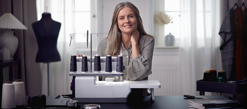 Load image into Gallery viewer, Pfaff Admire air 7000 Overlocker & Coverstitch