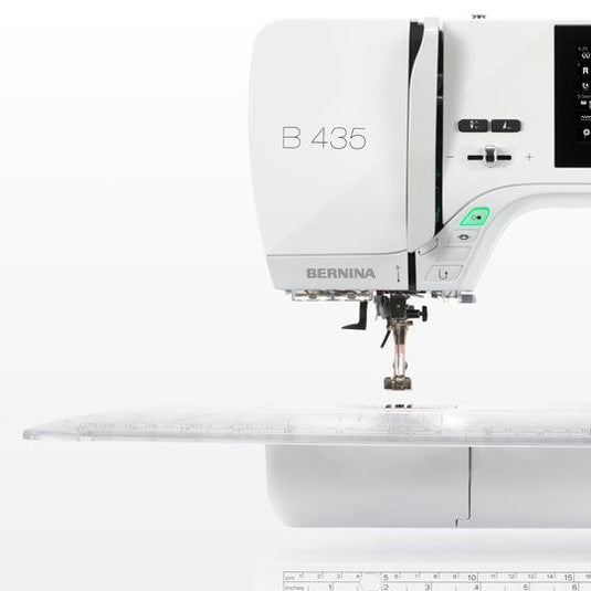 Bernina 435 Sewing Machine 