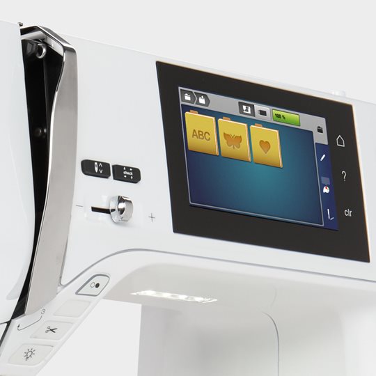 Load image into Gallery viewer, Bernina 500e Embroidery machine