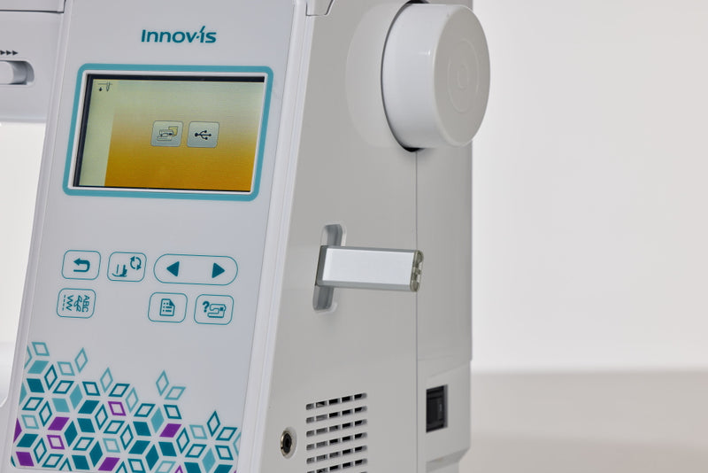 Load image into Gallery viewer, Brother Innov-is F560 sewing & quilting machine