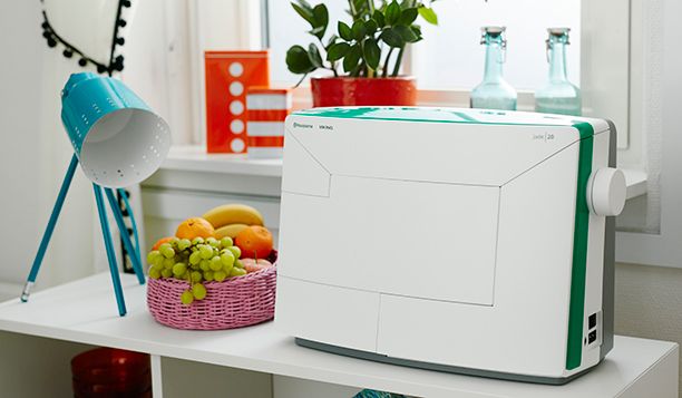 Load image into Gallery viewer, Husqvarna Jade 20 Sewing Machine - Free Madeira thread Chest