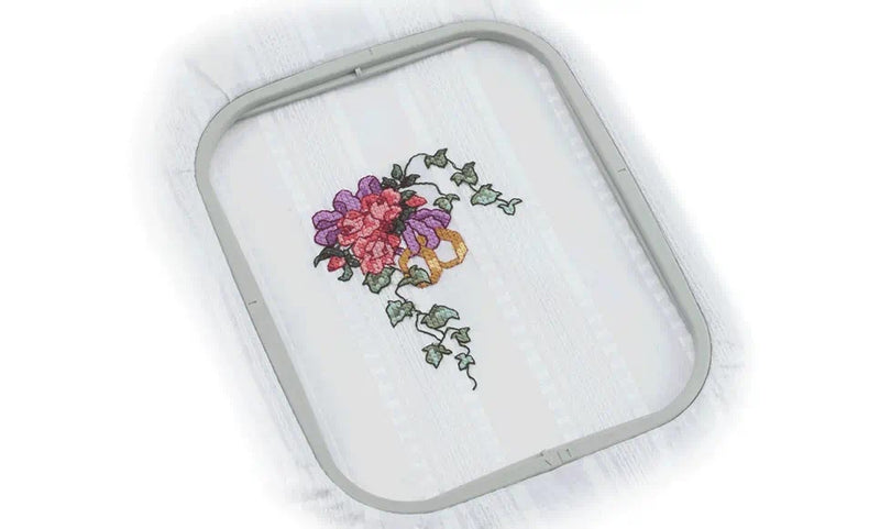 Load image into Gallery viewer, Brother Medium embroidery frame 10cm x 10cm fits M280D