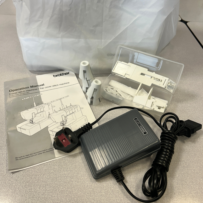 Load image into Gallery viewer, Brother Coverstitch CV3550 *Pre-Owned
