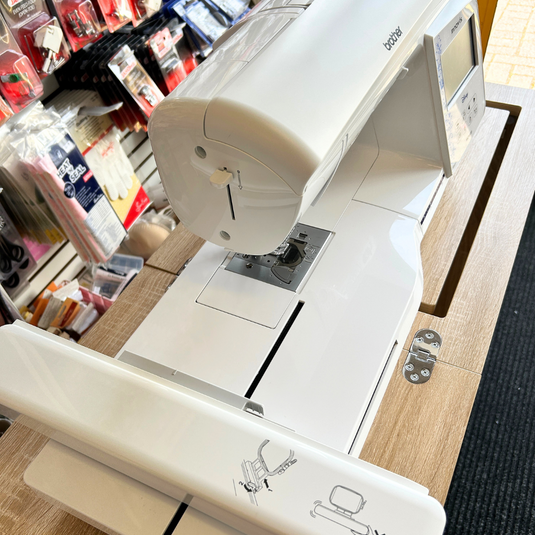 Brother Innov-is NV2650D Sewing and Embroidery Machined - Pre-Owned