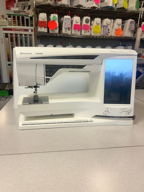 Load image into Gallery viewer, *Pre-Owned Husqvarna Viking Designer Diamond Deluxe Sewing and Embroidery Machine
