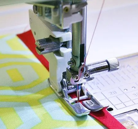 Janome Acufeed Foot & Holder Narrow (VD)