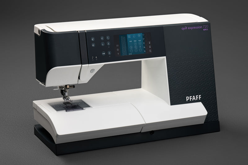 Load image into Gallery viewer, Pfaff Quilt Expression 720 Sewing &amp; Quilting Machine
