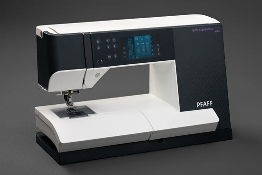 Pfaff Quilt Expression 720 Sewing & Quilting Machine