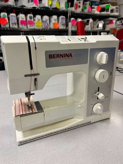 Load image into Gallery viewer, *Pre-Owned Bernina 1008
