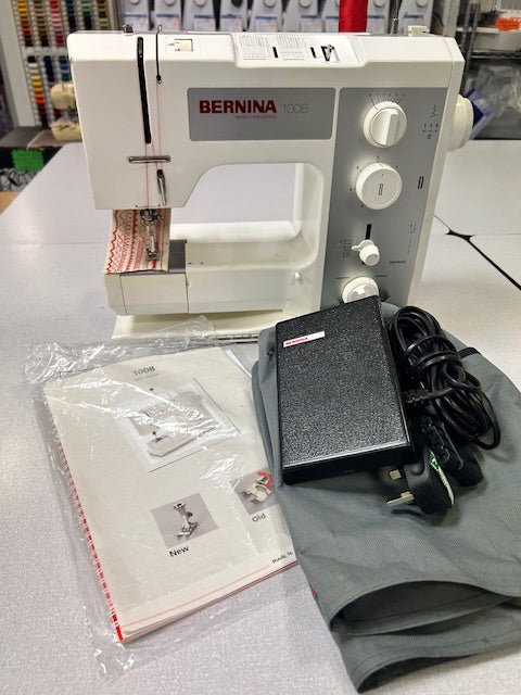 *Pre-Owned Bernina 1008