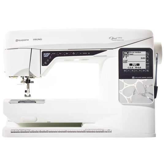 Husqvarna Opal 690Q Quilting Machine