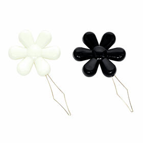Hemline Gold Needle Threader: Flower: 2 Pieces