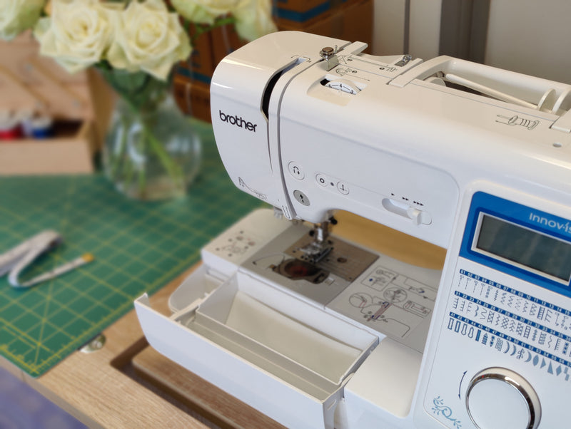 Load image into Gallery viewer, Brother Innov-is A60SE Sewing Machine
