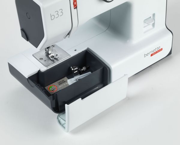Load image into Gallery viewer, Bernette b33 Sewing Machine 
