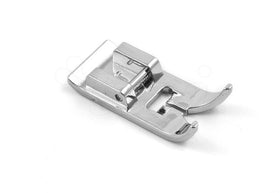 Domestic sewing machine standard sew foot 